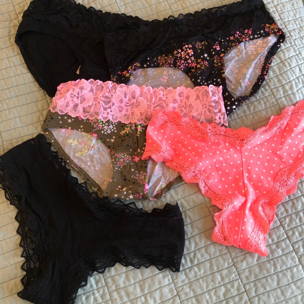 Set of five hipsters/cheeksters NWOT